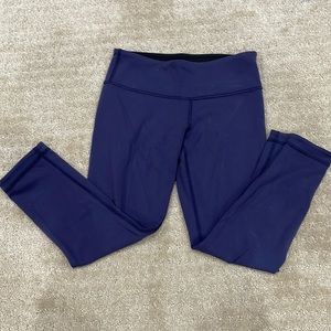 Lululemon reversible capris